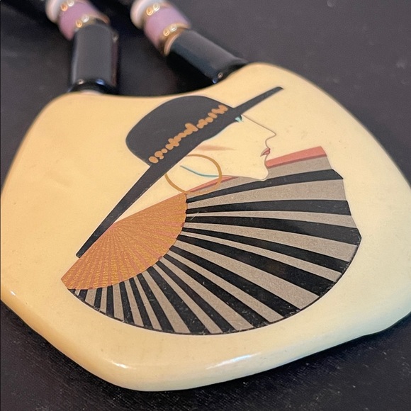 1980’s Japan Ceramic Art Deco Style Lady Pendant Necklace - Picture 8 of 11